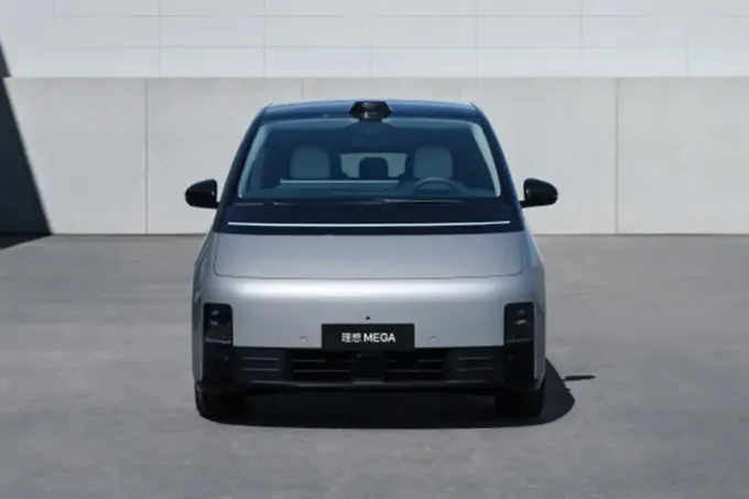 5도어 전기 7석 MPV 700km 장거리 MPV EV 자동차 리시앙 메가 4